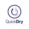 Obraz przedstawia logo firmy 'QuickDry'. Niebieski strzałka otacza kroplę, pod nią znajduje się napis 'QuickDry'.