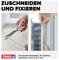 'Cięcie i mocowanie', dwa obrazy: Ktoś tnie taśmę uszczelniającą i kleji ją do okna. Tekst: 'Uniwersalnie zastosowalna, do szczelin o szerokości od 1 mm do 7 mm'.