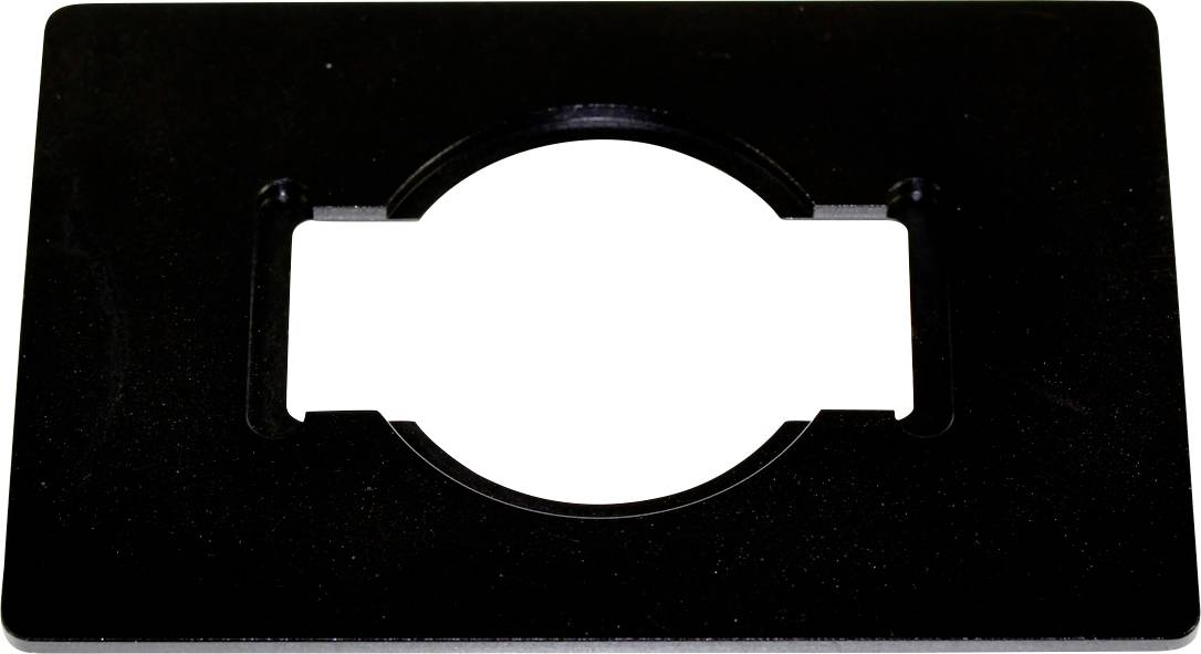 Czarny prostokątny ramka z okrągłym wycięciem pośrodku, odpowiednia do montażu lub mocowania urządzeń technicznych.