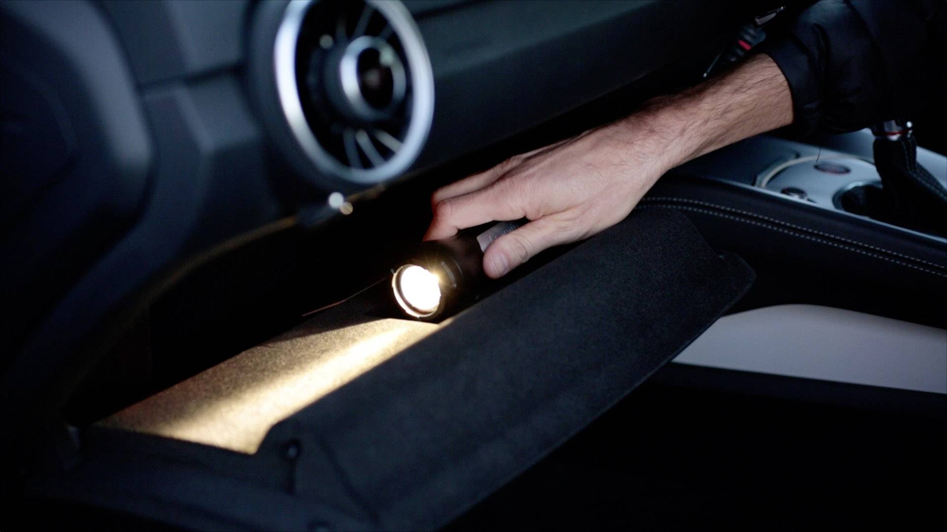 Ліхтарик Energizer Touch Tech E300690800 50 лм