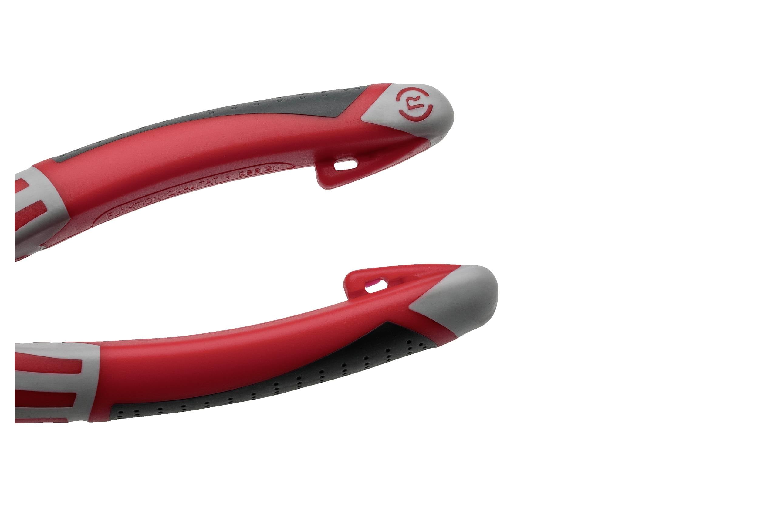 Dwie czerwone kierownice z szarymi akcentami i małymi haczykami na każdym końcu, ułożone poziomo na białym tle.