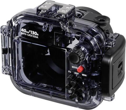 Wodoszczelna obudowa kamery, przezroczysta i czarna, z różnymi przyciskami i czerwonym spustem migawki, przeznaczona do głębokości do 40 metrów.