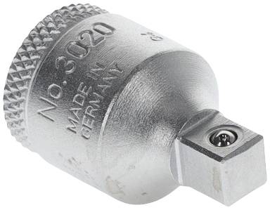 Adapter metalowy z kwadratowym napędem, grawerowany napisem 'No. 3020 Made in Germany'.