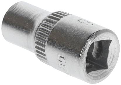 Metalowy sześciokątny adapter do końcówek wkrętaka, z rowkowaną strefą uchwytu, odpowiedni do wkrętarek lub wiertarek.