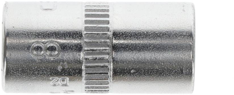 Metalowy sześciokątny bit z rowkowaniem pośrodku, prawdopodobnie akcesorium narzędziowe.