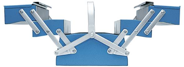 Niebieski metalowy skrzynka narzędziowa z dwoma rozsuvanymi tacami po każdej stronie, odsłaniające przedziały do przechowywania, pokazana otwarta.