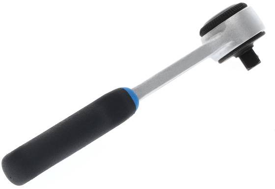 Grzechotka z czarnym uchwytem i niebieskim oznaczeniem, używana do dokręcania lub odkręcania śrub i nakrętek.