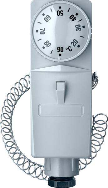 Termometr z podziałką od 0 do 50 stopni Celsjusza, wskazujący 90 stopni. Wyposażony w spiralnie ułożony przewód przyłączeniowy.