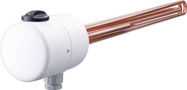 Elektryczny grzejnik z białą obudową i miedzianymi rurkami, stosowany do podgrzewania wody w systemach grzewczych.