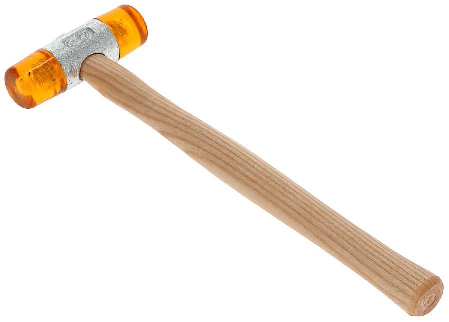 Młotek z pomarańczową główką z tworzywa sztucznego i drewnianym uchwytem, odpowiedni do prac wymagających delikatniejszego obchodzenia się z materiałami.