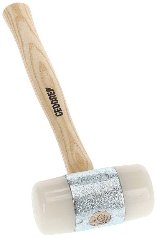 Młotek drewniany z białą główką gumową i srebrnym pierścieniem metalowym, oznaczony napisem 'Gedore' na rękojeści.