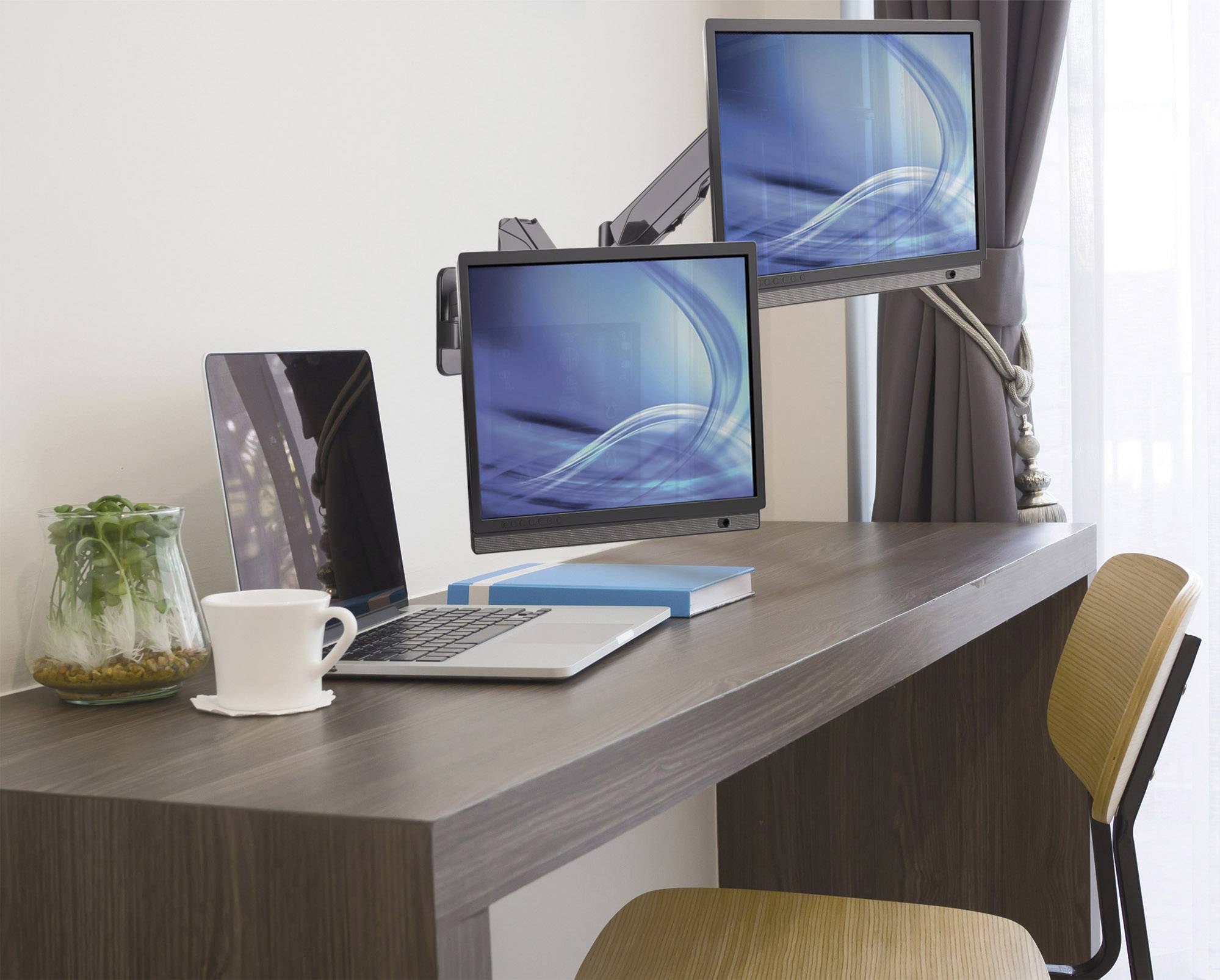 Настінне кріплення для монітора Manhattan 461627, 2 дисплеї, 43,2 см (17 дюймів) - 81,3 см (32 дюйми), чорний, поворотне, регульов