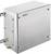 Obudowa metalowa z zamknięciem i przepustem kablowym. Solidna i przeznaczona do zastosowań przemysłowych.