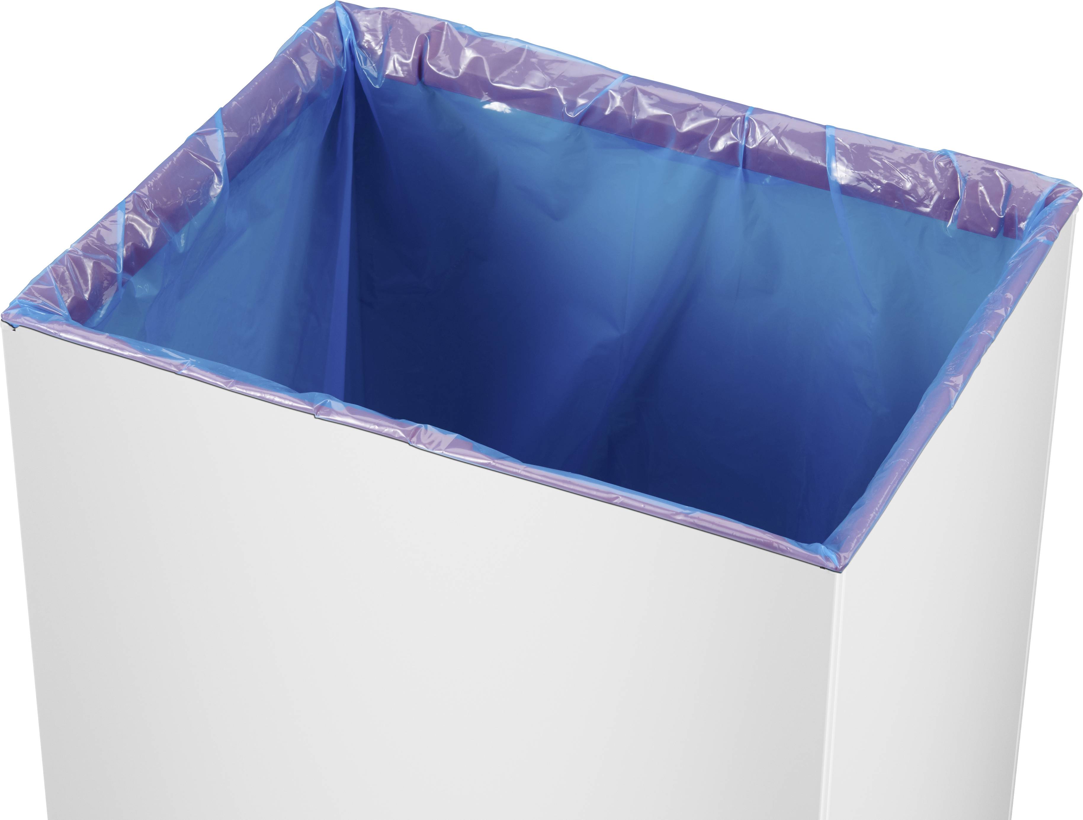 Pusty kosz na śmieci z niebieskim workiem na odpady. Kosz ma gładkie, prostokątne krawędzie i jest biały.