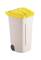 Pojemnik na odpady z żółtą pokrywą na kółkach, idealny do gromadzenia i segregacji śmieci wewnątrz lub na zewnątrz budynku.