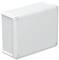 Prostokątna, biała obudowa z tworzywa sztucznego z czterema śrubami w narożnikach. Odpowiednia do zastosowania jako puszka przyłączeniowa elektryczna.
