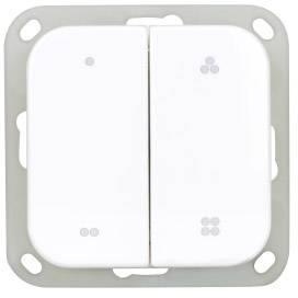 Biały podwójny przełącznik z tworzywa sztucznego w prostokątnej metalowej obudowie, przeznaczony do włączania i wyłączania urządzeń elektrycznych.