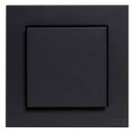 Czarny włącznik światła o kwadratowym kształcie na czarnym tle. Prosta, nowoczesna stylistyka.