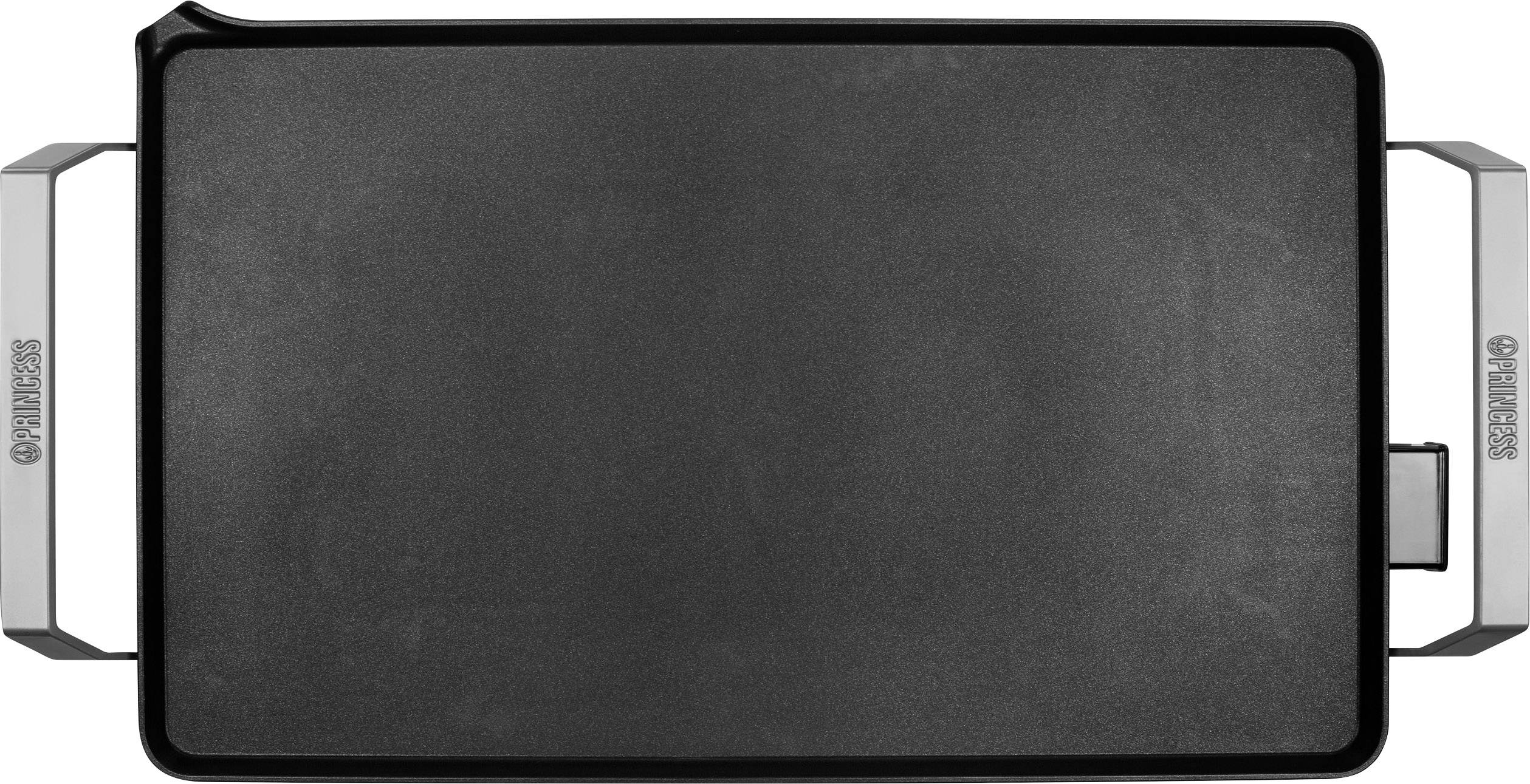 Czarna płyta grillowa z srebrnymi uchwytami, prostokątna, płaska. Zaprojektowana do przygotowywania potraw na płaskiej powierzchni.