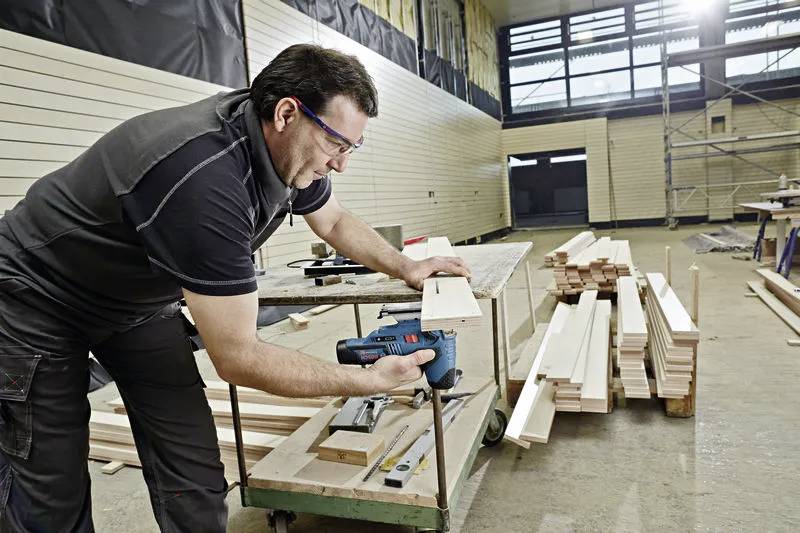 Bosch Professional Bosch Power Tools Акумуляторний лобзик 06015A1005 12 В 3 Аг