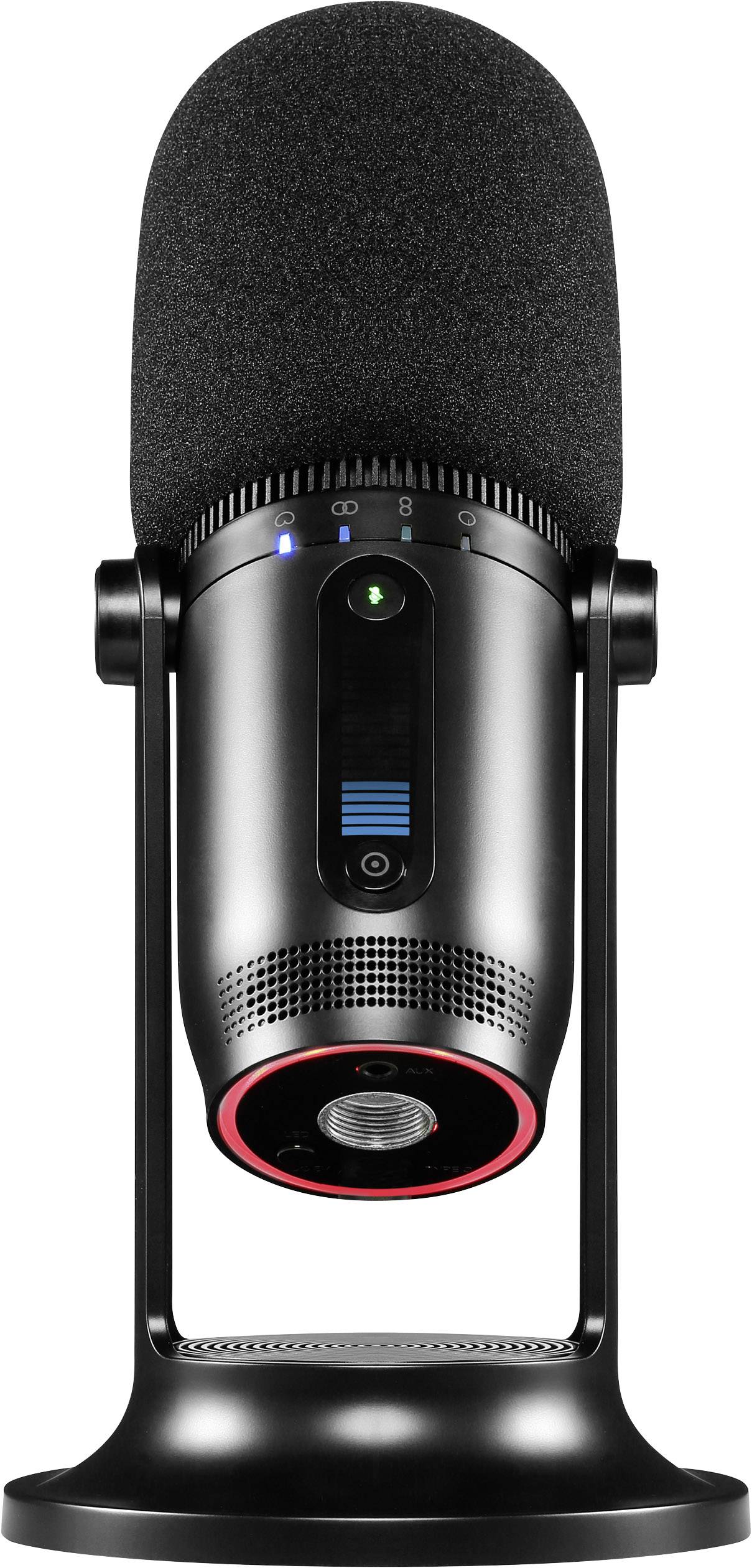 Czarne studyjne mikrofon na statywie z różnymi elementami sterującymi i wskaźnikiem LED poziomu nagrywania. Idealny do nagrań audio.