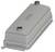 Prostokątny, szary złącz z metalowymi zamkami u góry i bocznym wyjściem kablowym. Idealny do zastosowań przemysłowych.