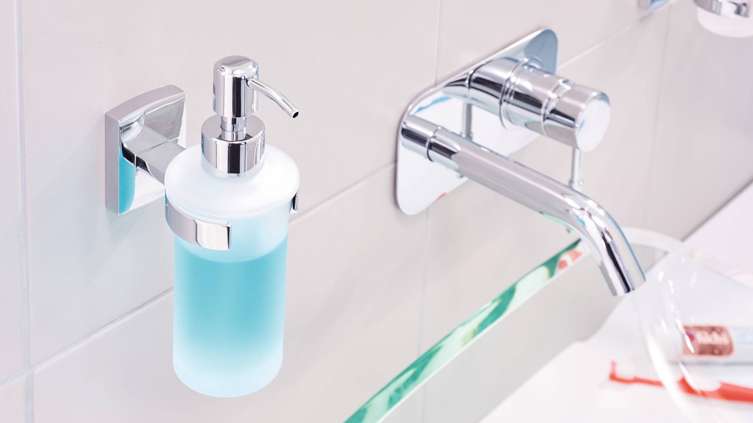 Дозатор для мила tesa klaam 40267-00000-00 200 мл хром (глянцевий), білий (сатиновий)