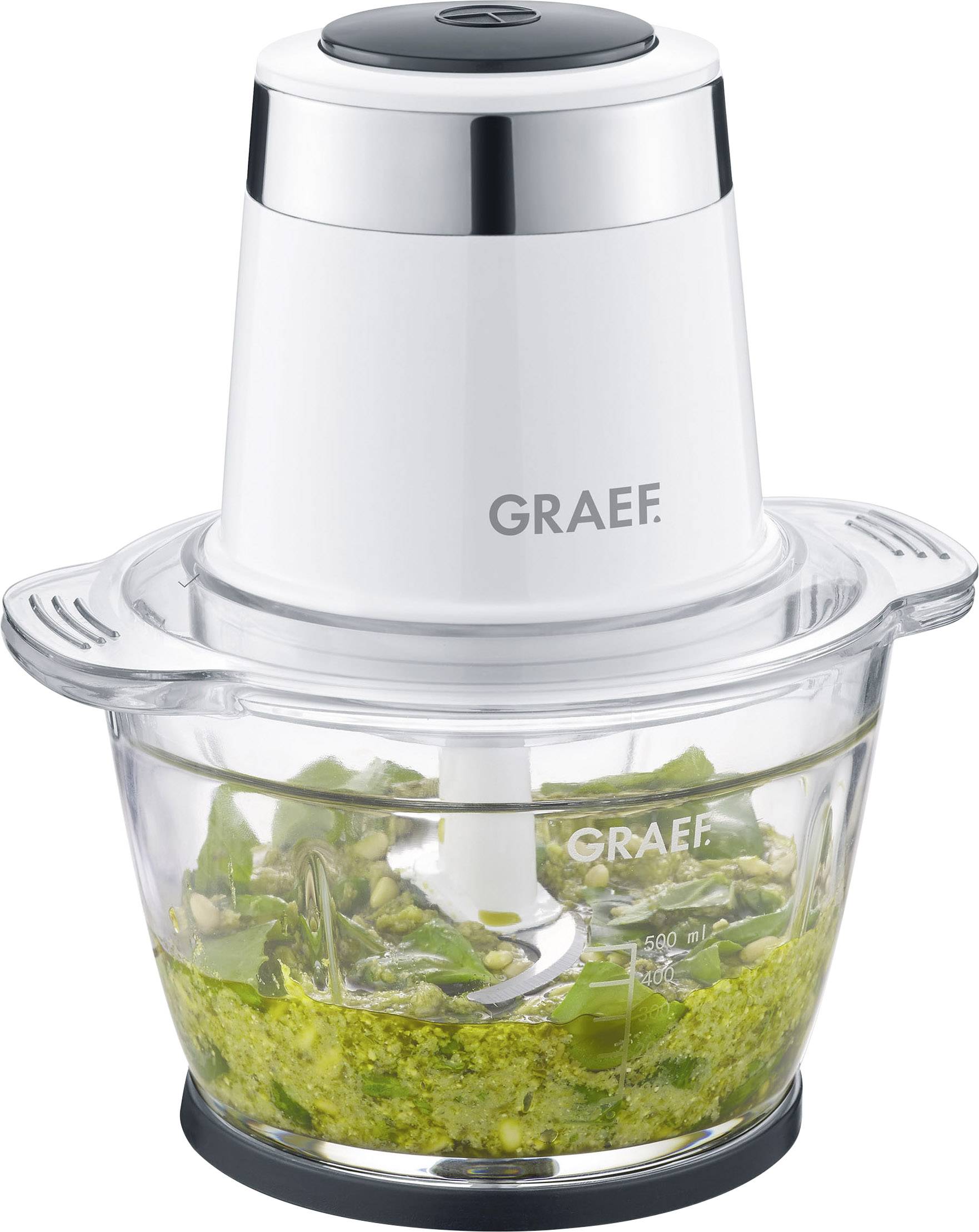 Biały rozdrabniacz Graef, wypełniony zielonym sosem i składnikami, stoi na stole. Pojemnik jest wykonany z przezroczystego szkła.