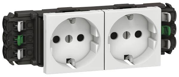 Biała podwójna wtyczka z bolcem uziemiającym, odpowiednia do instalacji w europejskich systemach gniazdek elektrycznych.