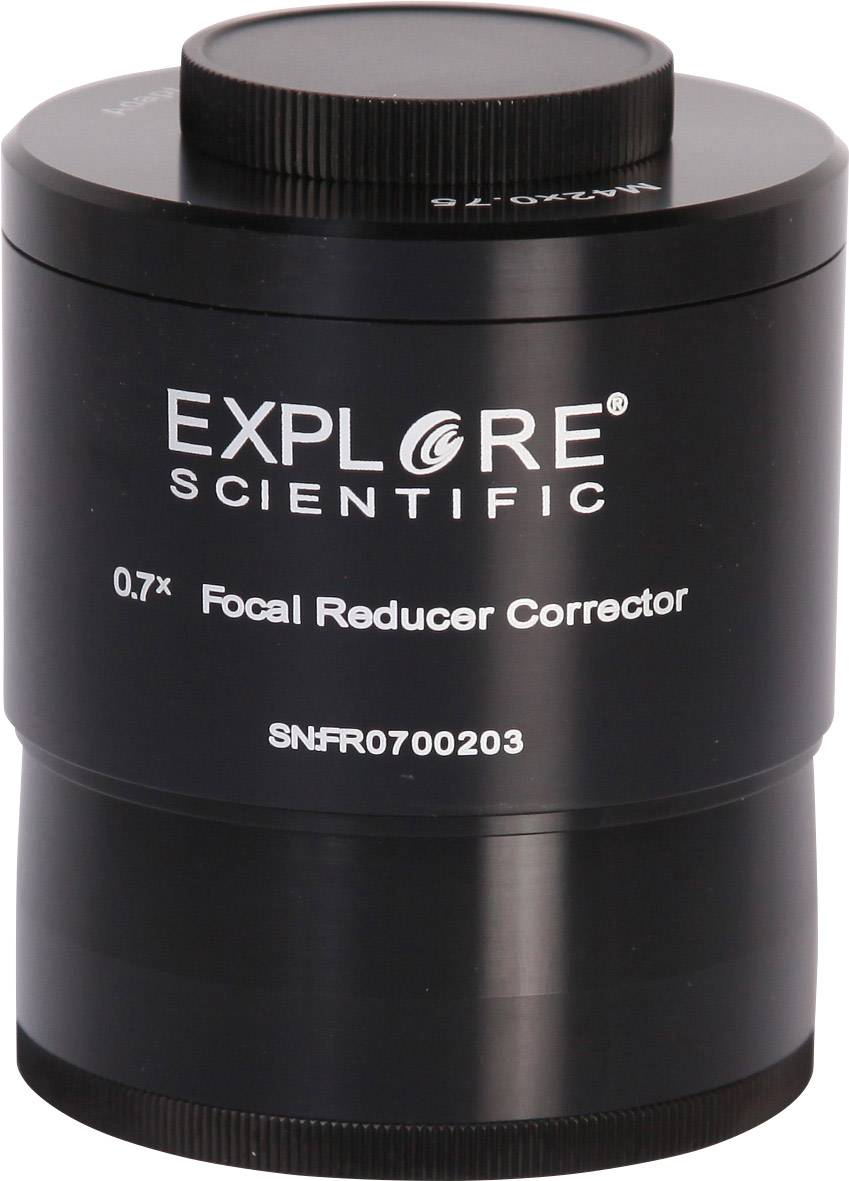 Czarny, cylindryczny reduktor ogniskowej firmy Explore Scientific z napisem '0.7x Focal Reducer Corrector'.