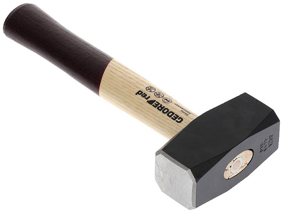 Młotek z drewnianą rękojeścią i czarną, płaską główką.