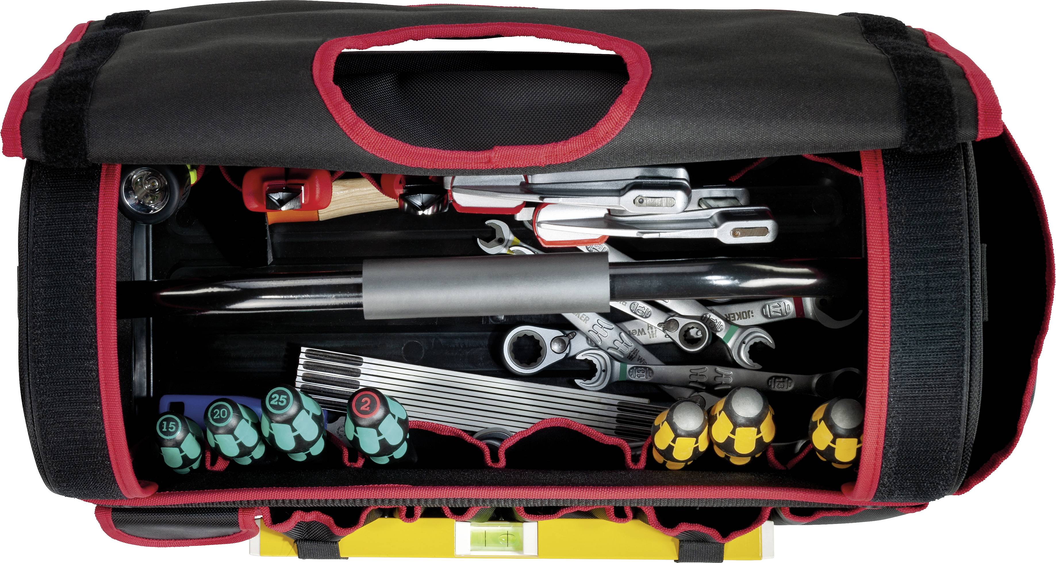 Otwarta torba narzędziowa z wkrętakami, szczypcami i innymi narzędziami ręcznymi, ułożonymi w sposób zorganizowany i gotowymi do użycia.