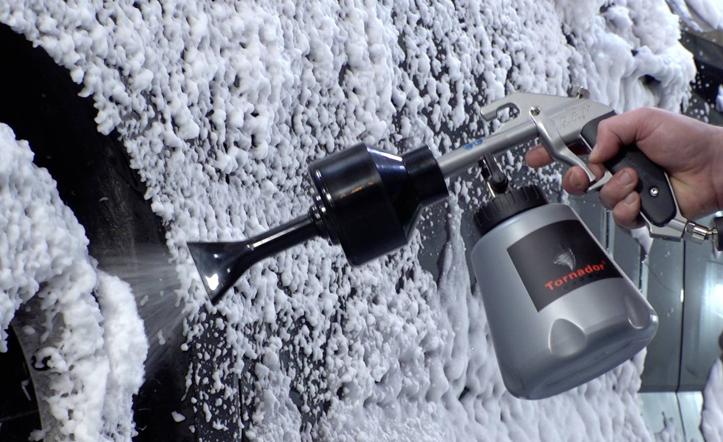 Пневматичний пістолет для монтажної піни Tornador Z-011 RS Foam 60742