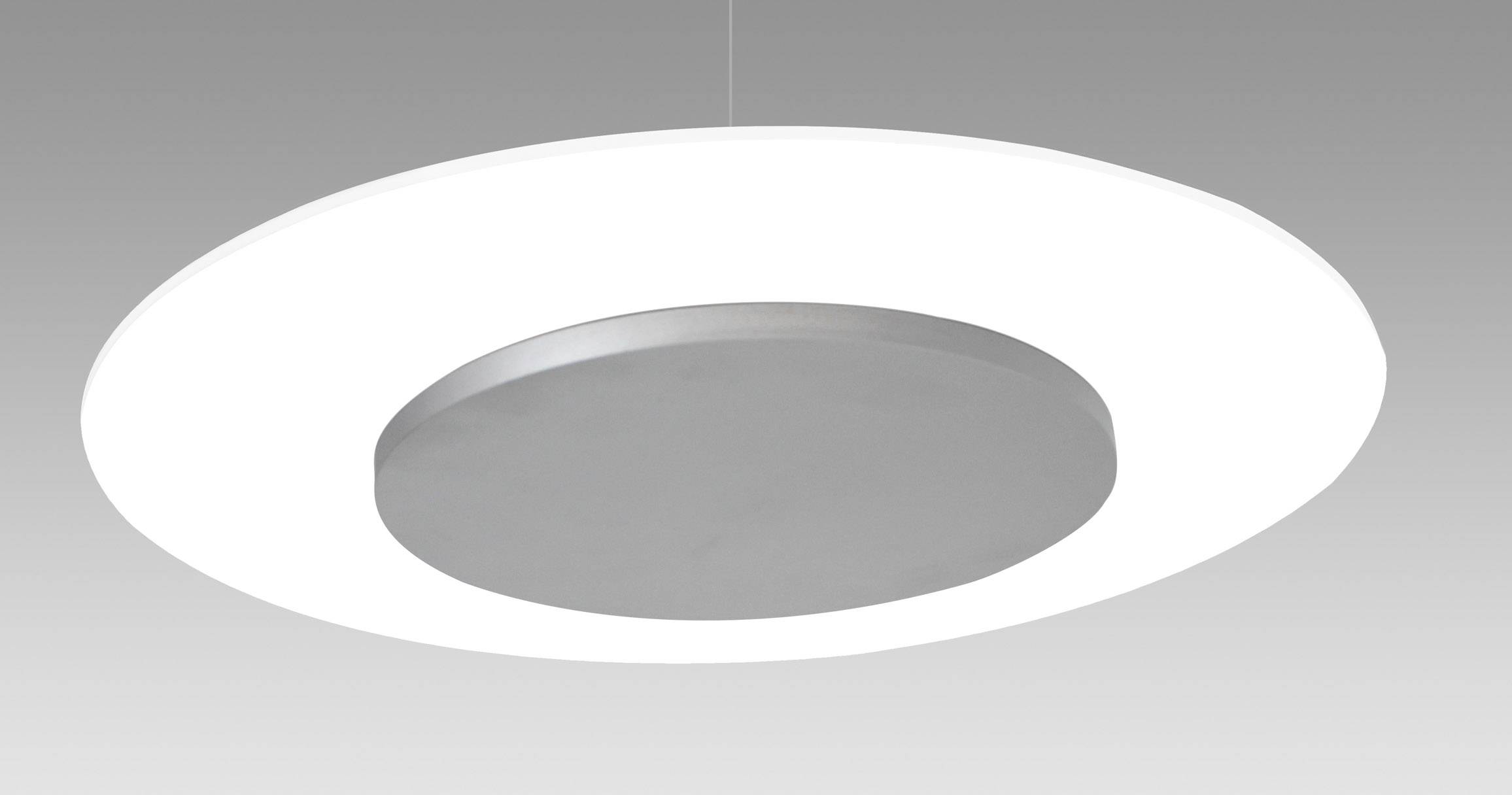 Okrągła lampa sufitowa z centralnym, srebrnym kołem. Zewnętrzna powierzchnia świeci jasno, zapewniając równomierne oświetlenie.
