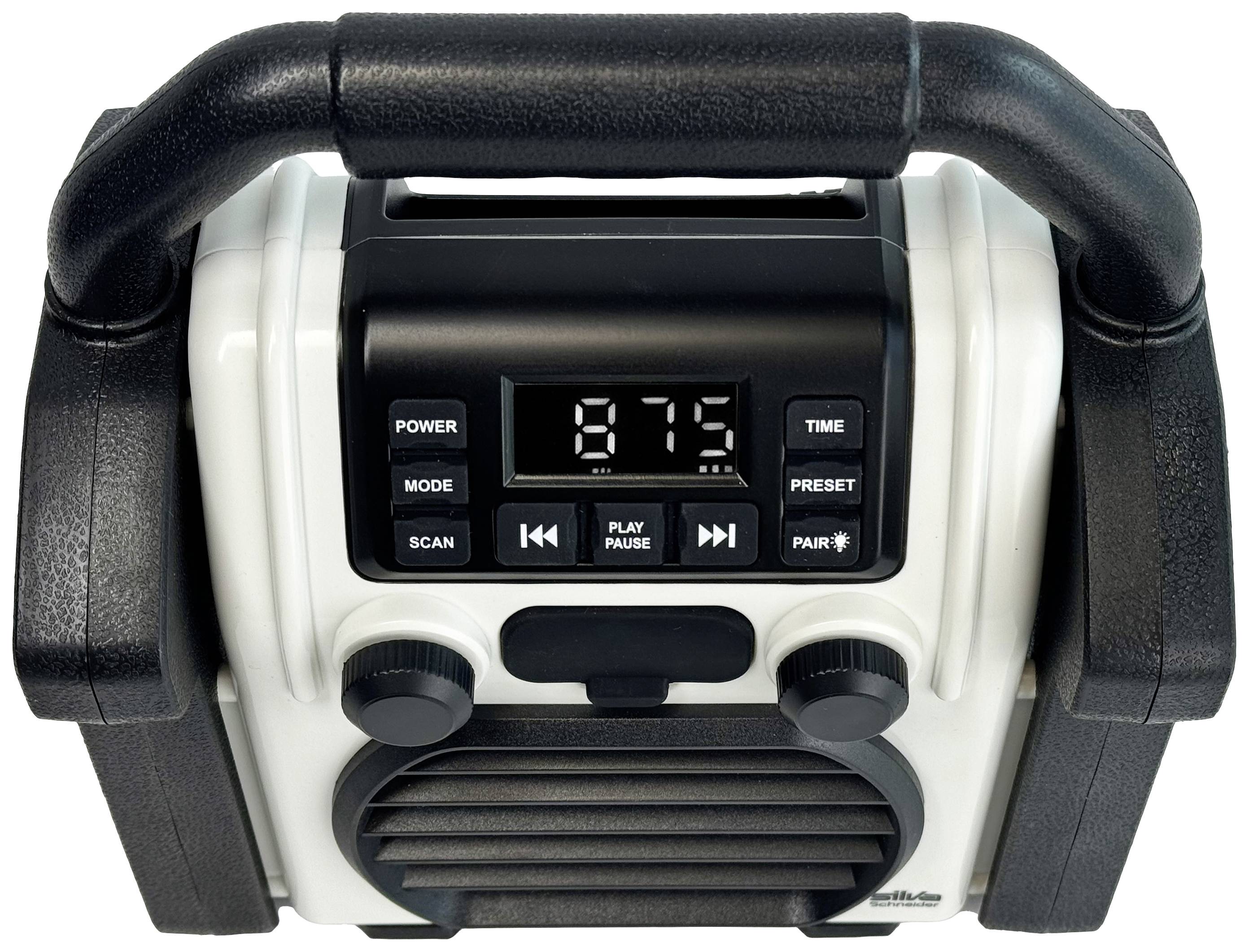 Przenośne radio z czarną obudową, dużym uchwytem na górze i wbudowanym głośnikiem; wyświetlacz pokazuje '87.5'; przyciski do ustawień.