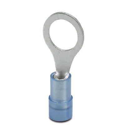 Niebieski pierścieniowy końcówka kablowa z metalowym pierścieniem u góry i izolowaną częścią z tworzywa sztucznego na dole.