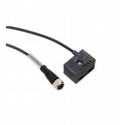 Czarny kabel z wtyczką jest podłączony do prostokątnego urządzenia elektronicznego.