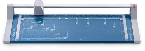 Gilotyna w kolorze niebieskim z linijką i głowicą tnącą na szynie; idealna do precyzyjnego cięcia papieru i planów.