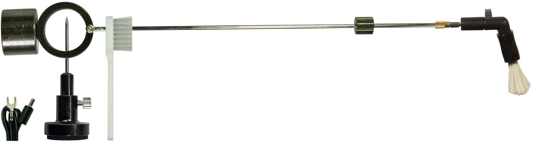 Wędka z czarnym uchwytem, wysuwanym srebrnym trzonkiem i beżowym kołowrotkiem na prawym końcu.