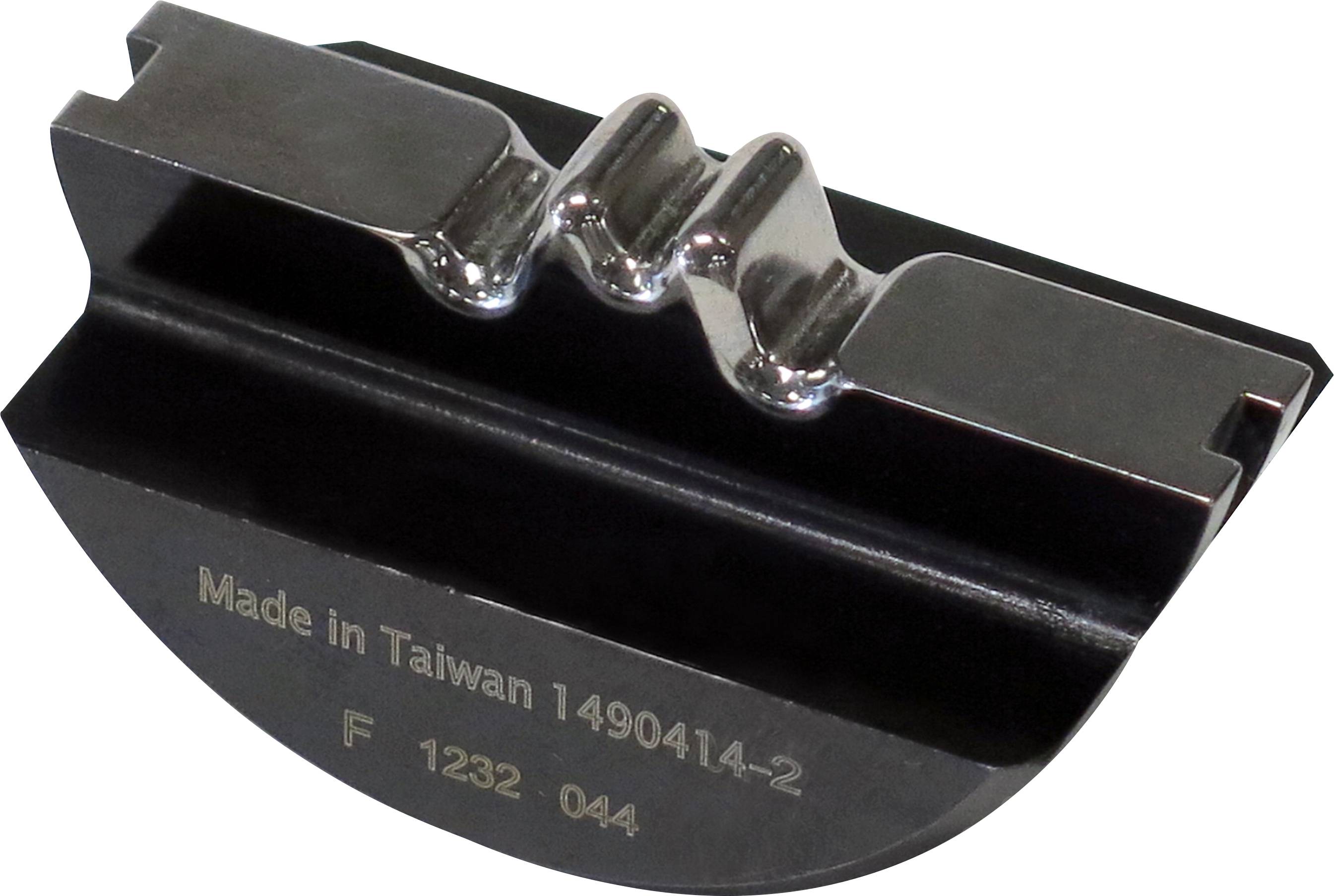 Czarne metalowe narzędzie z srebrnym, ząbkowanym grzebieniem na górze. Napis: 'Made in Taiwan 1490414-2 F 1232 044'.