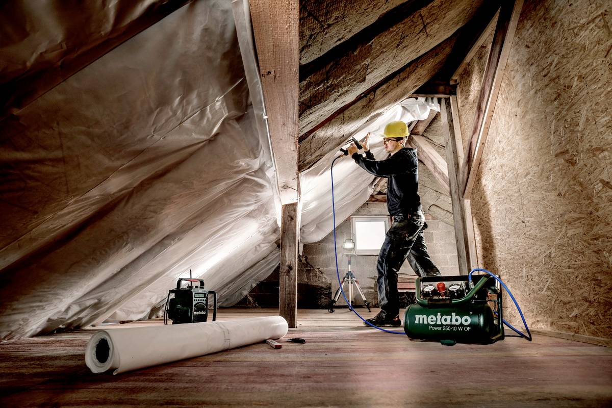 Повітряний компресор Metabo Power 250-10 W OF