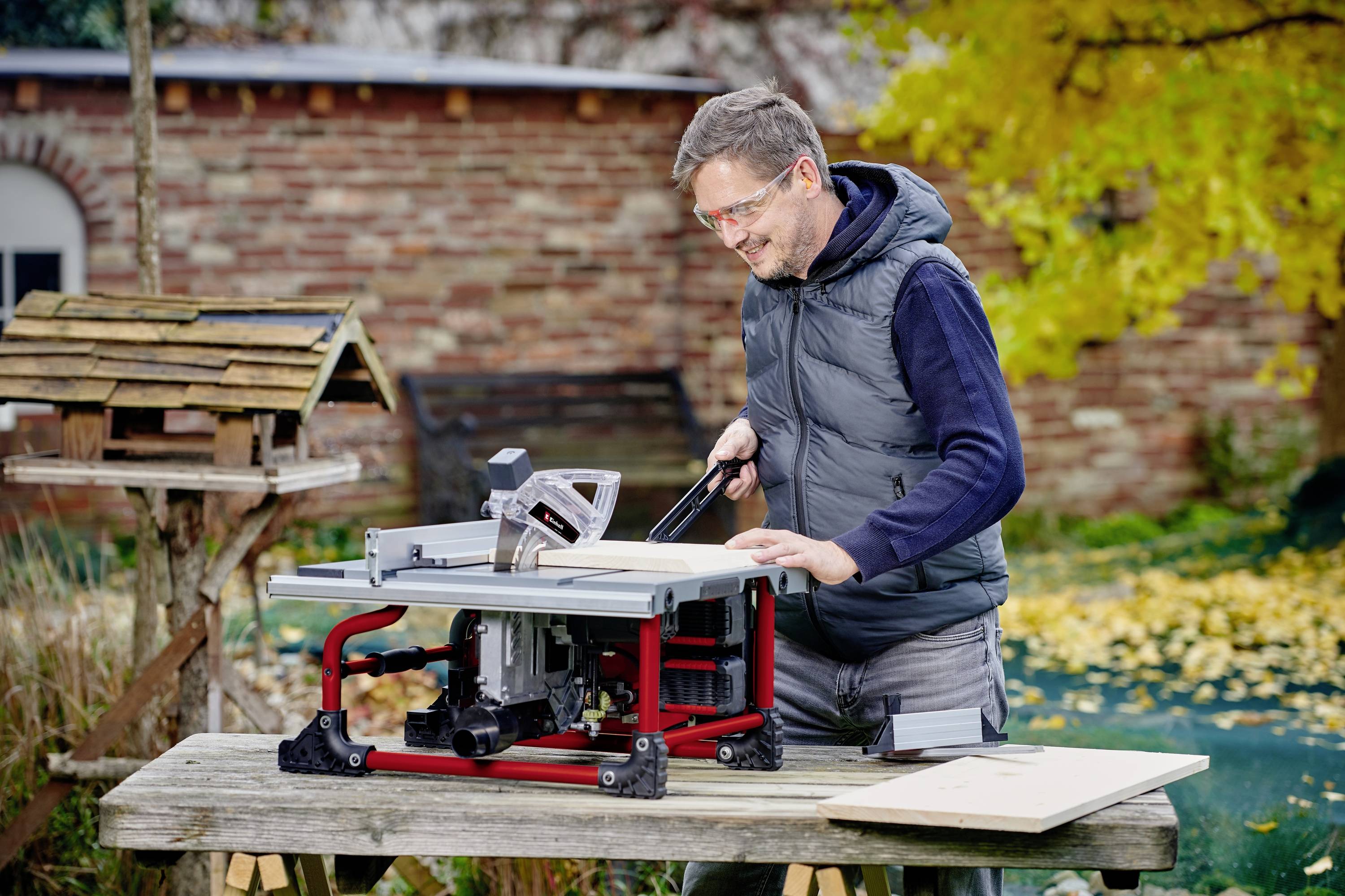 Einhell Akku-Tischkreissäge TE-TS 36/210 Li – Solo Акумуляторна настільна пила 210 мм