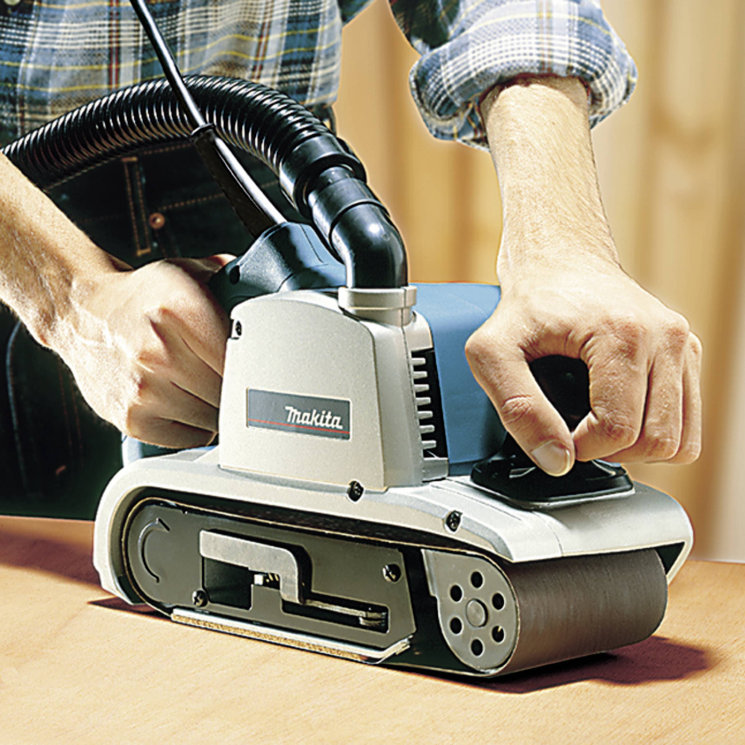 Стрічкова шліфувальна машина Makita neu 9403J 1200 Вт