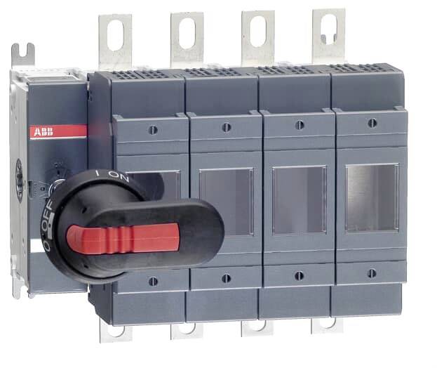 Czterostronna dźwignia głównego wyłącznika z czarną i czerwoną rączką, oznaczona napisami 'OFF' i 'ON', służąca do sterowania obwodami elektrycznymi.
