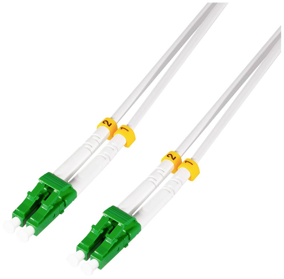 Dwa kable światłowodowe z zielonymi wtyczkami i żółtymi oznaczeniami na obu końcach, ułożone obok siebie.
