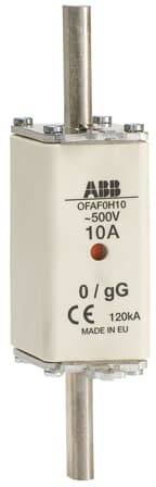 Biały wkład bezpiecznikowy ABB z napisem '500V, 10A'. Jest odpowiedni do instalacji elektrycznych i wyprodukowany w UE.