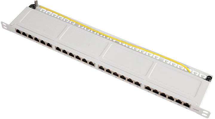 Panel krosowy do sieci z 24 portami, przystosowany do montażu w szafie serwerowej.