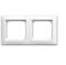 Podwójna rama w kolorze białym do montażu dwóch przełączników lub gniazd elektrycznych, o kształcie prostokątnym, z zaokrąglonymi narożnikami.