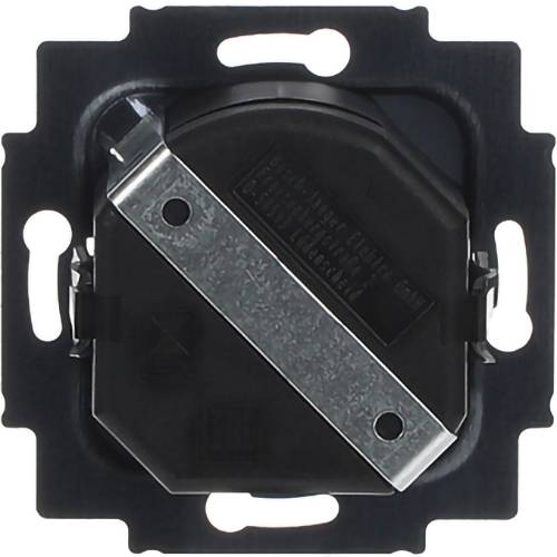 Czarny kwadratowy łacznik ścienny z ukośnym metalowym paskiem montażowym przechodzącym przez środek.