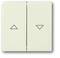 Podwójny przełącznik z symbolami wskazującymi w górę i w dół, służący do sterowania żaluzjami lub roletami.